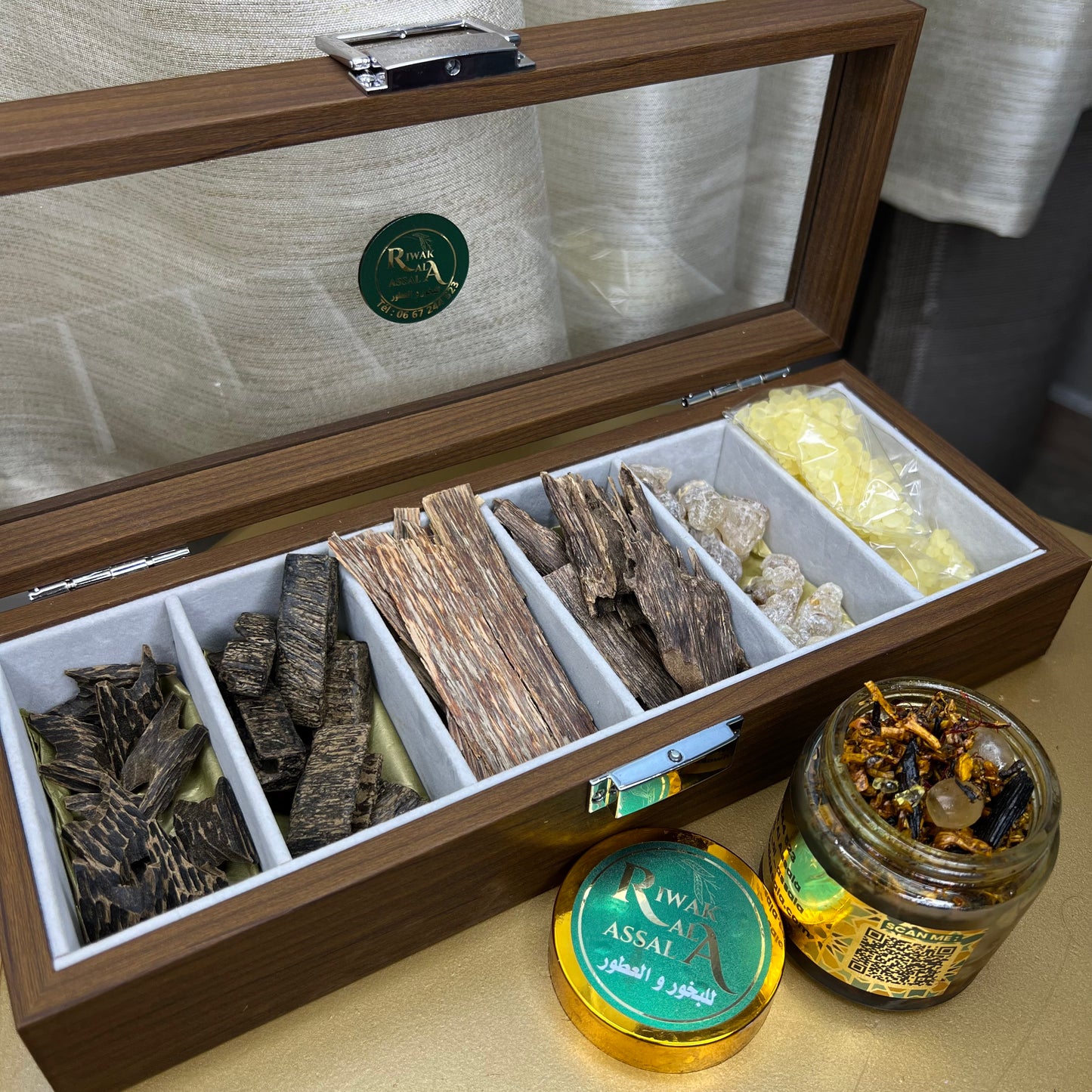 Box Al Fakhama – Coffret Oud & Louban & Maska & Sarghina (بوكس الفخامة – عود & لبان & مسكة & سرغينة) Riwak Al Assala